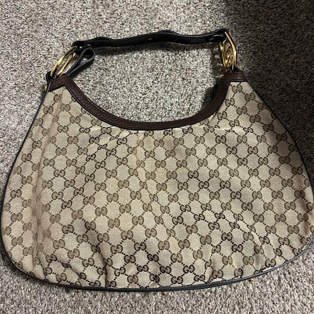 Gorgeous Gucci Interlocking hobo tote purse bag !